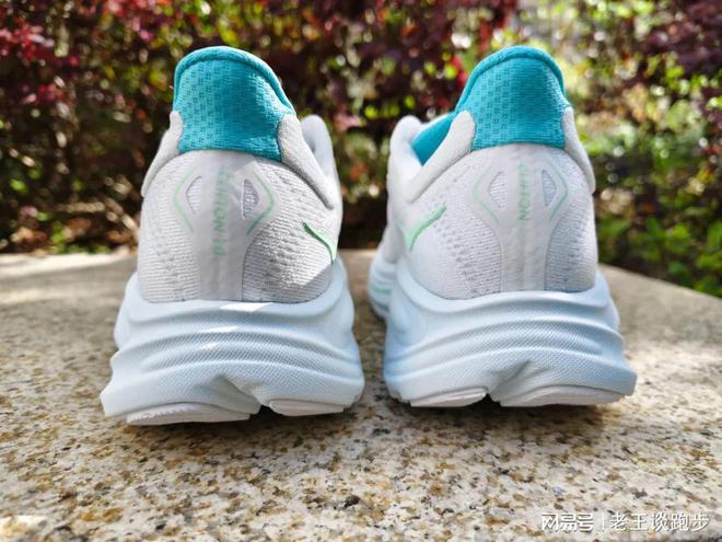10：恰到好处的卓越跑鞋HOKA CLIFTON(图7)