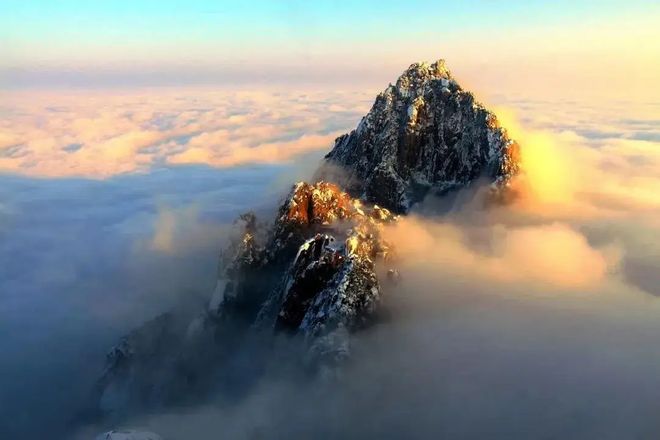 谷看怪石 + 翡翠谷玩漂流解压黄山必去景点攻略！徒步西海大峡(图5)